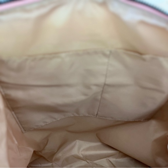 Pink soft padded nylon overnight laptop tote w/ double handle & adjustable strap - Picture 10 of 14